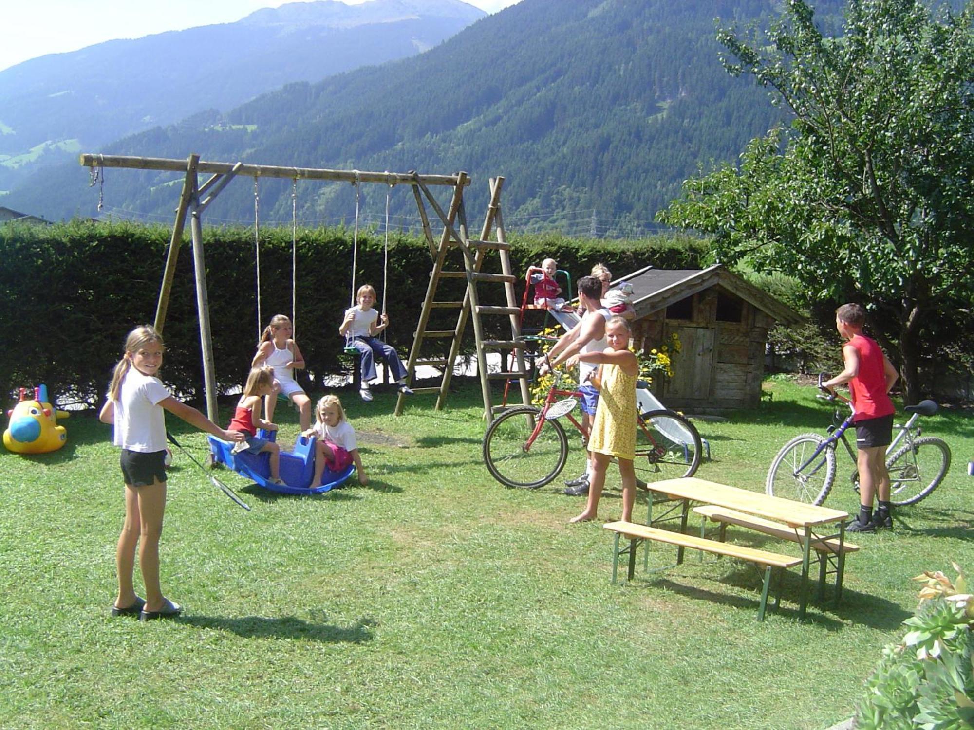 Apart Tyrol ウダーンス エクステリア 写真